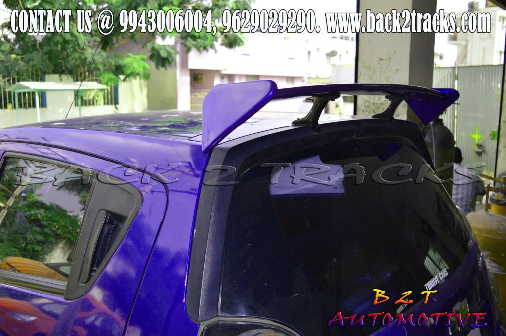 Car Accessories And Car Spoiler