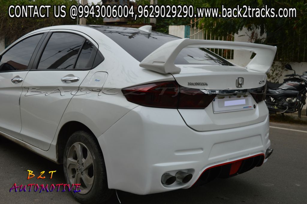 Car Spoilers In Back2Tracks