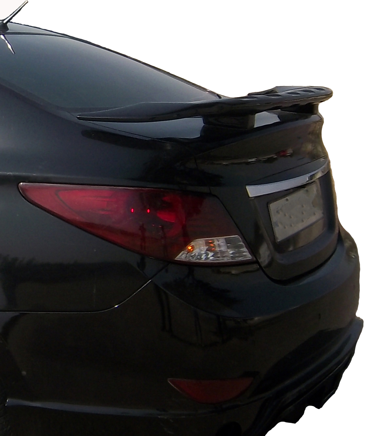 Semi-Finished Car Spoiler for Fluidic Verna (Unpainted Grey) Car Spoiler with Light Weight Fiber Reinforced Plastic (FRP)