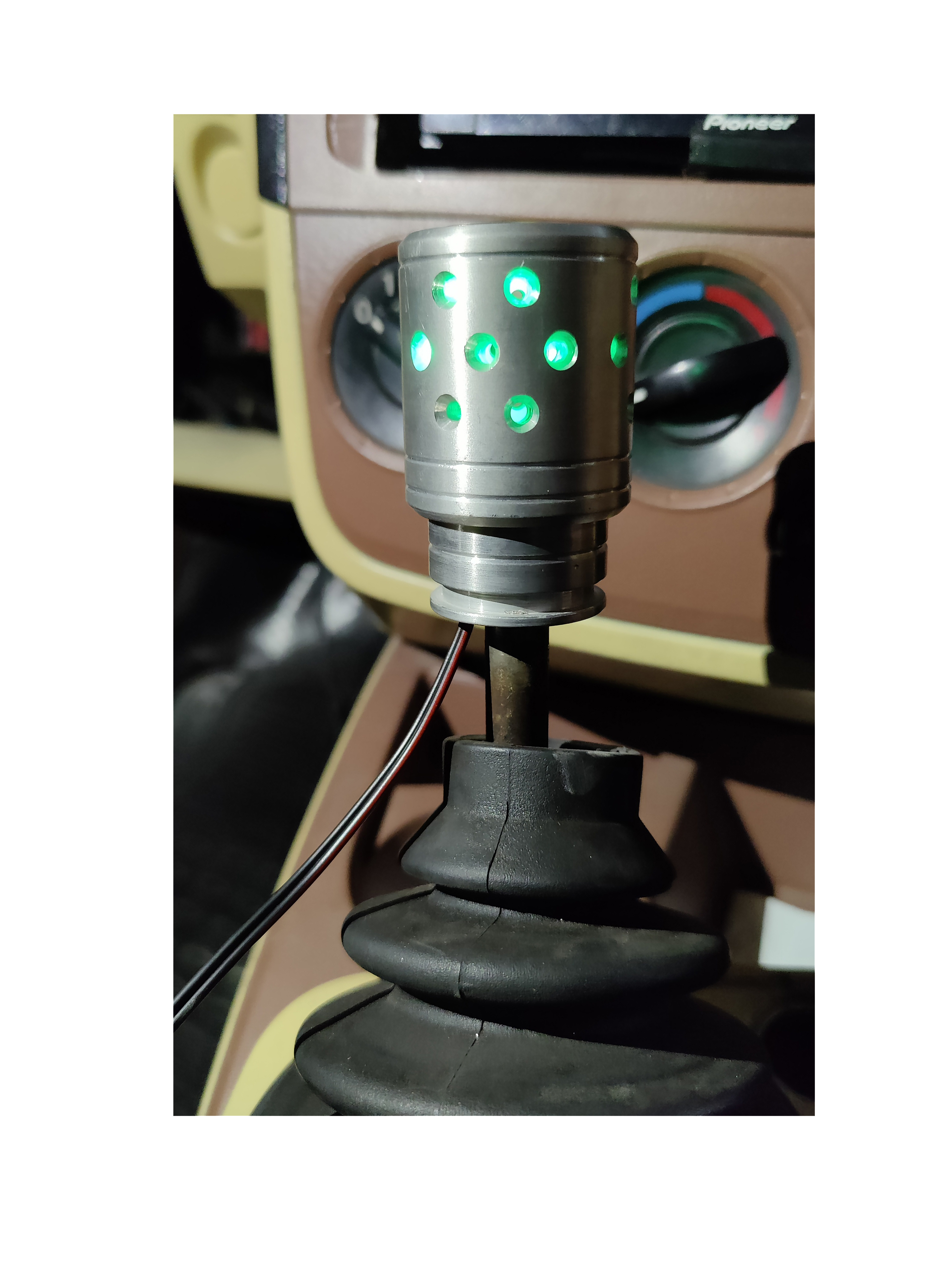 Gear Knob with LEDs (Green) Aluminium Gear Knob with Led Lights